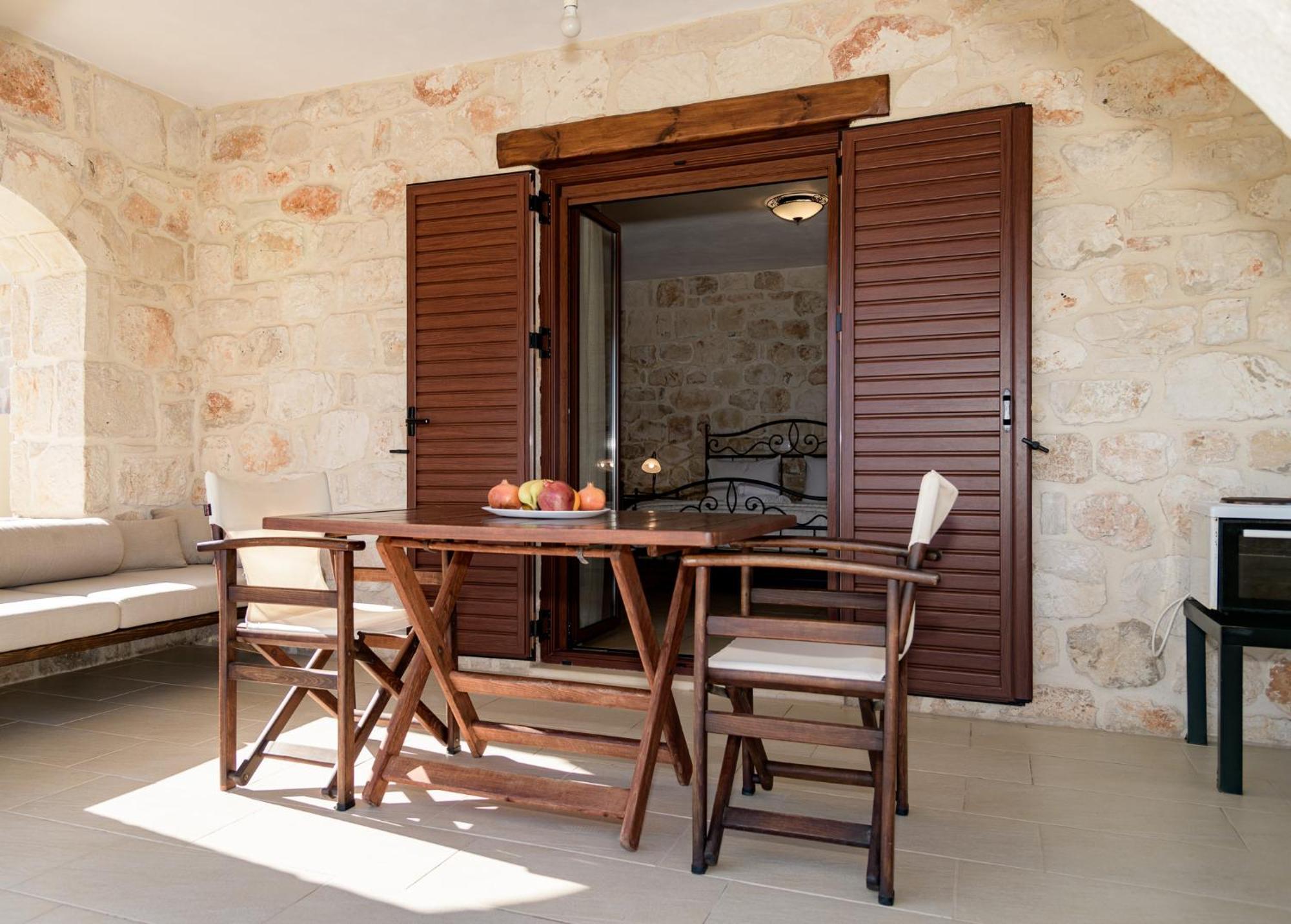 Skinária Villa Mare Studios מראה חיצוני תמונה